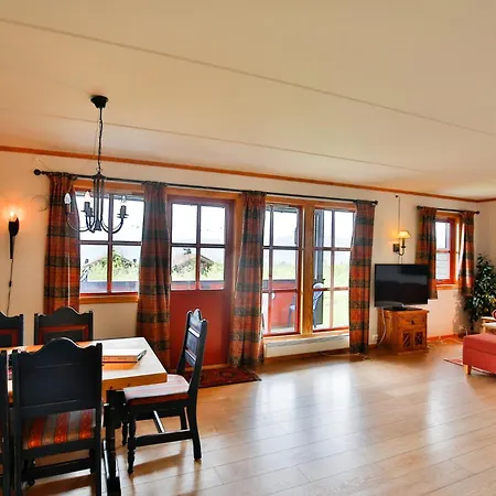 Holiday home 3-bedroom & Wheelchair Access