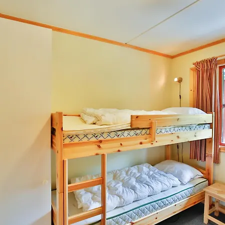 3-Bedroom Apartment Central & Wheelchair Access בית נופש *