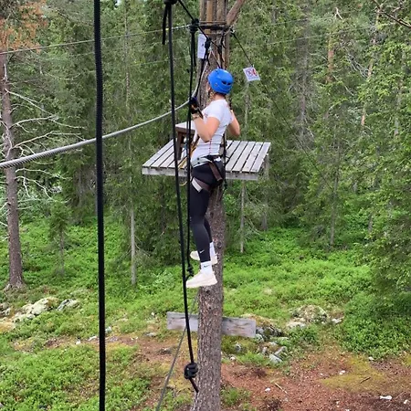 3-Bedroom Apartment Central & Wheelchair Access בית נופש *